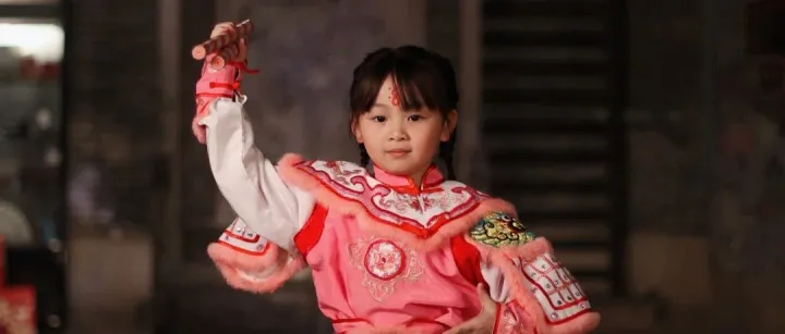 英歌小女孩庄恩琪，亮相香港！