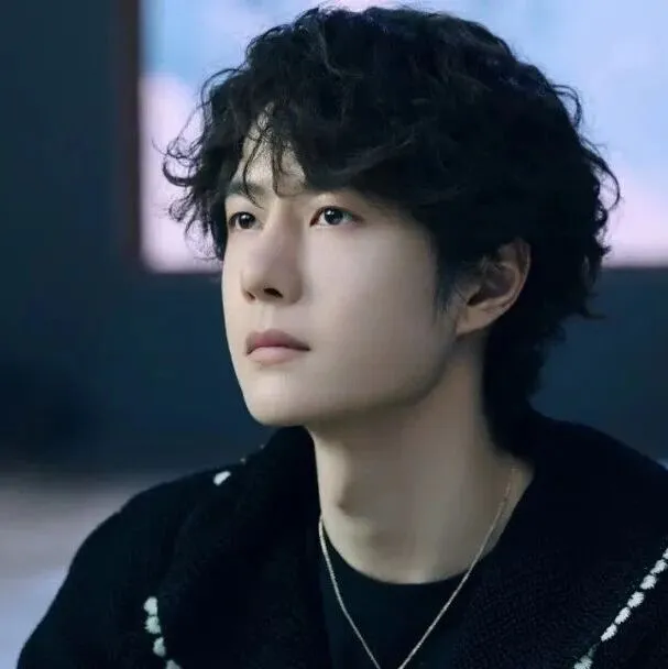 乐华娱乐辟谣网传“王一博聊天记录”：内容严重失实