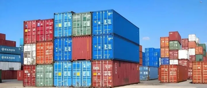 俄农产品出口发展中心： 2025年俄罗斯起泡酒对华出口额同比增长超过14倍