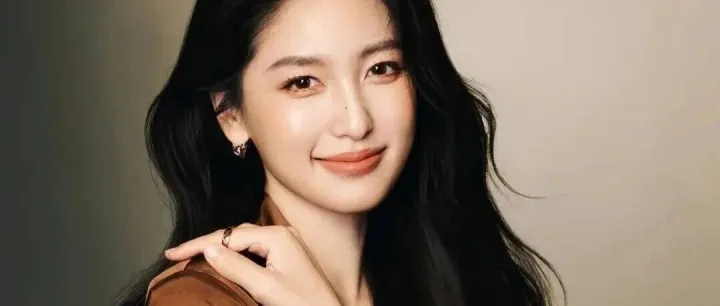 职场气质天花板｜30+女性的高级感形象照