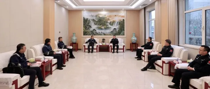 褚斌王洪海帶隊(duì)走訪天津邊檢總站