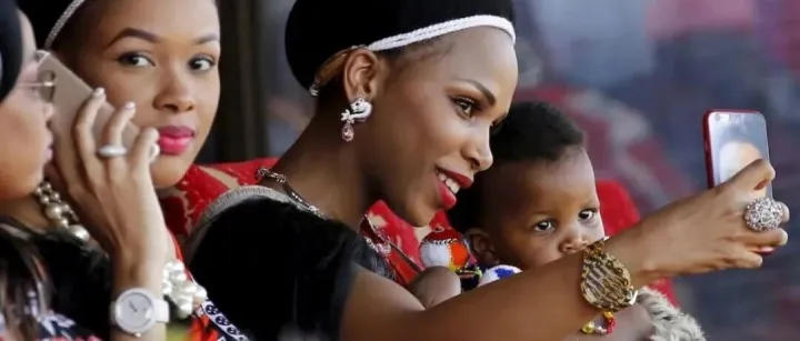 国王制，40%的人感染艾滋，哪个国家？