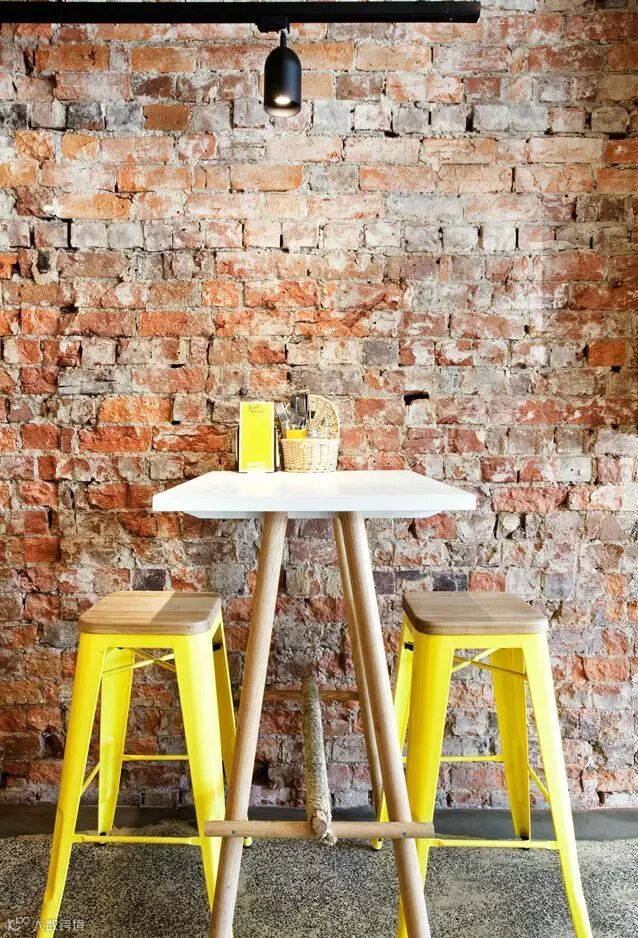 【怀旧设计】裸露砖墙,让空间更独特