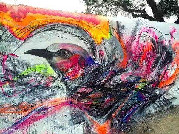 L7m鸟的街头涂鸦艺术