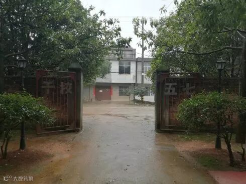 【红色印记】云梦泽编委走进湖北咸宁向阳湖文化名人旧址