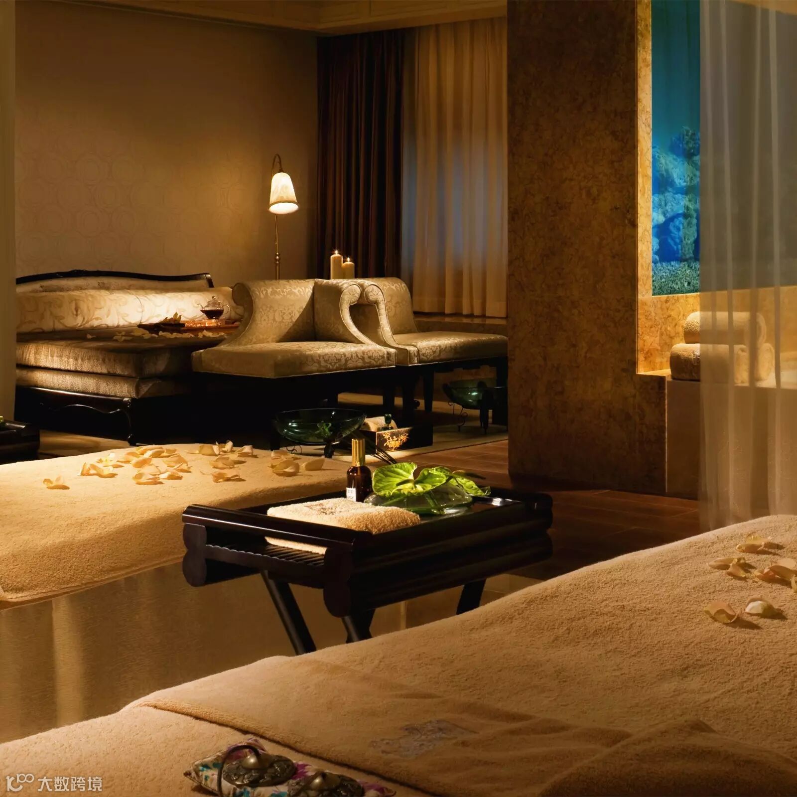 丽思卡尔顿水疗Pearl, the couple suite of the Ritz-Carlton Spa _副本.jpg