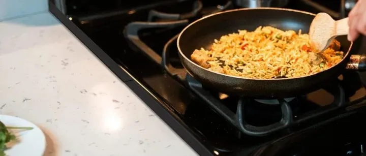 一个厨房场景，28天入账百万，从TikTok爆款找对增量赛道