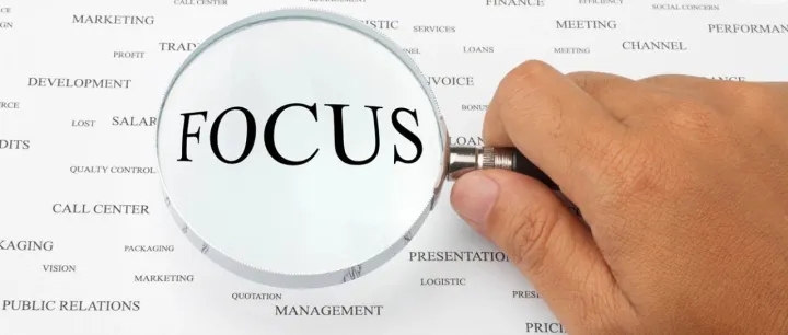 策略｜把品牌当作孩子来养育——镐头品牌建设的底层逻辑与方法论