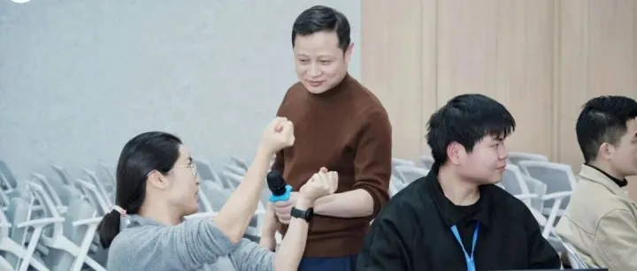 做海外社媒，千万别再靠“赌”爆款了！