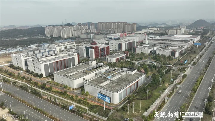 中国电信云计算贵州信息园。潘德玉 摄.jpg