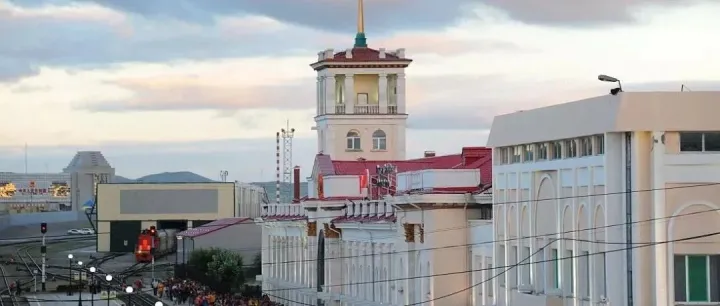 【热点汇总】中俄经贸再提速：第二条跨境铁路、能源大单、金融新举措密集落地