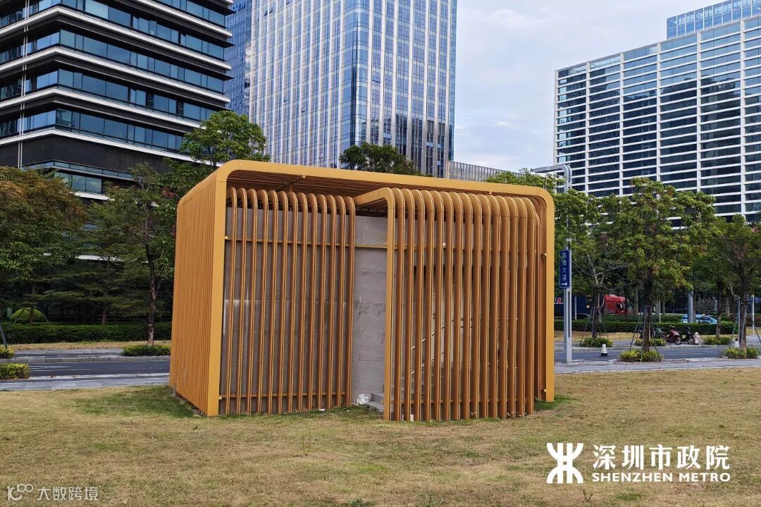 5-3 出地面楼梯口实景图(1).jpg