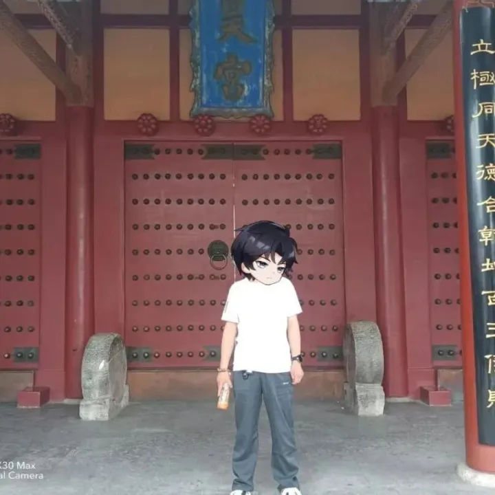 【脱单】94年男教师，性格开朗，有责任感，希望女孩三观正，性格好~