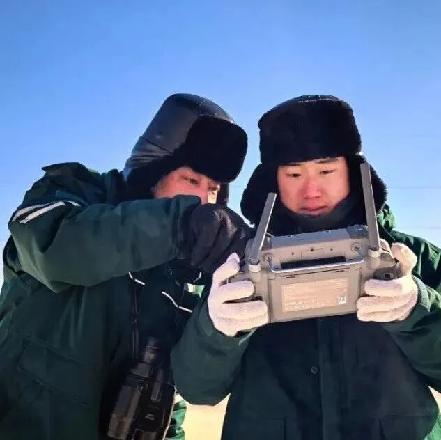 -33℃高空带电“手术”守护通霍铁路供电主动脉