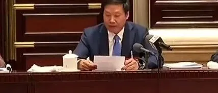 雷军又上新闻联播，彻底爆了