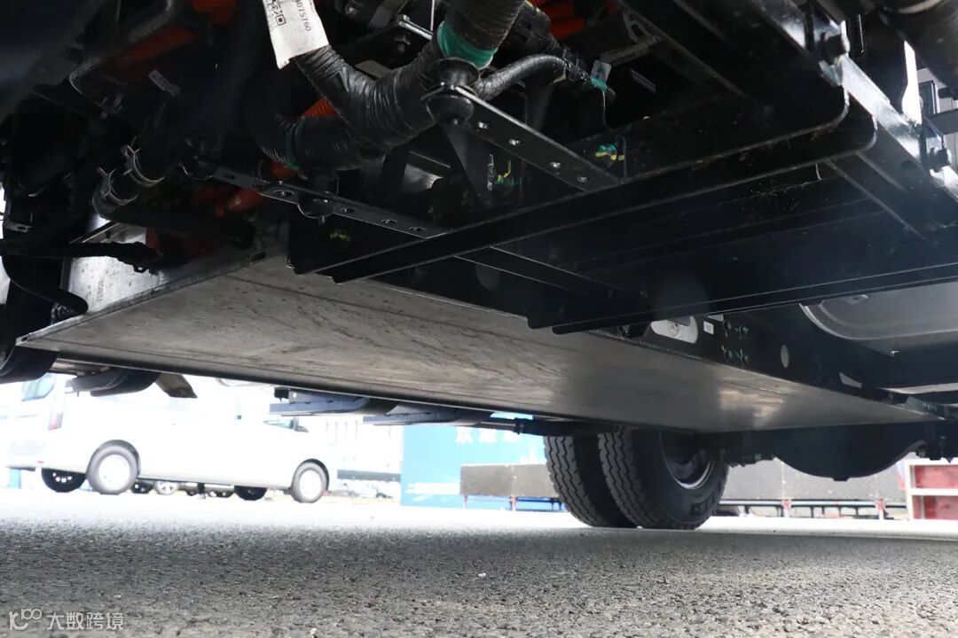 2024款 远程星智H9M 厢式 智芯动力81.14kWh（JGL5049XXYSHEVGMR1）