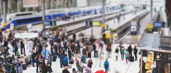 科技点亮归途！熵基智慧通行，守护亿万旅客春运回家路