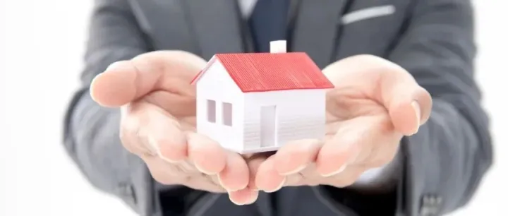 请按时缴纳物业费