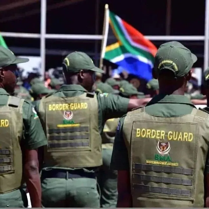 南非打击边境腐败 50多名移民官员被开除