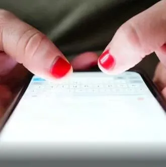 太可怕了！骗子用AI精准冒充你亲友，去年多伦多被骗近$5000万！