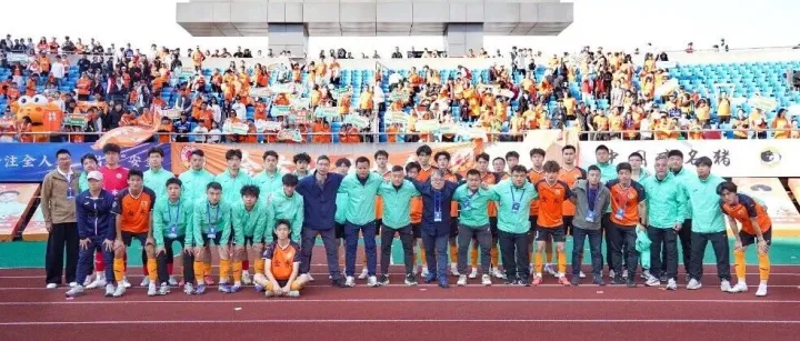 积道评论丨薪火赓续 青春作笔——解码金东足球的奋进之路