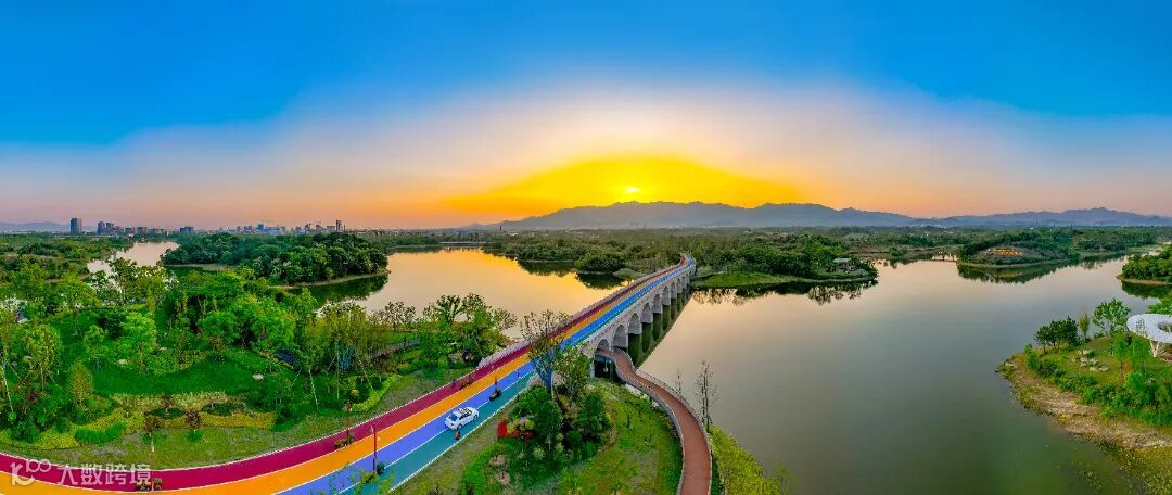 金漪湖全景 胡赣昌摄 (1).jpg