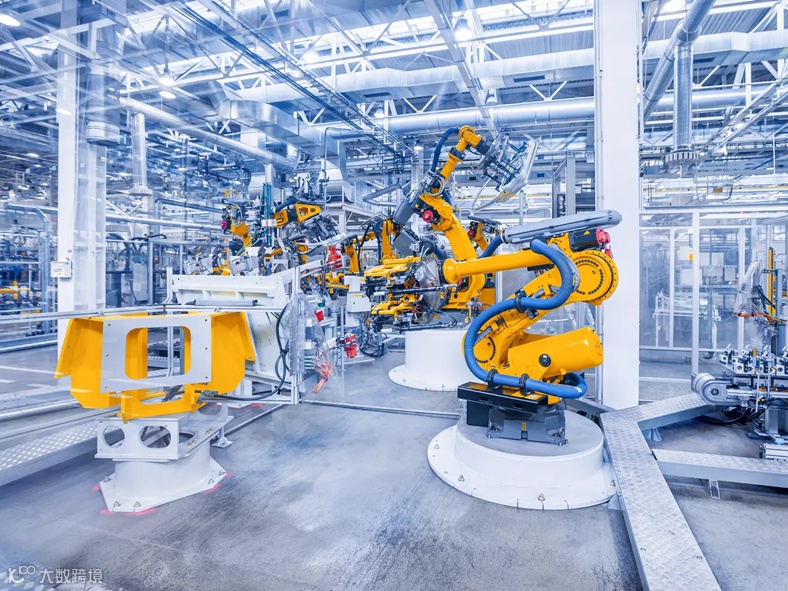 高端装备制造车间