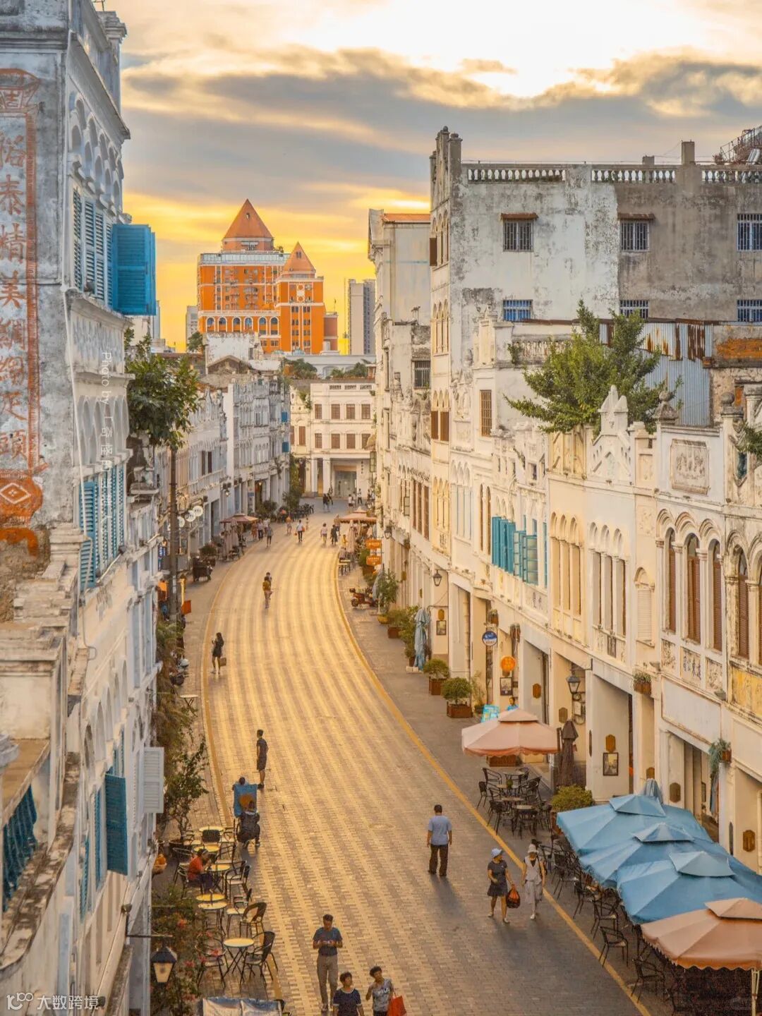 海南 ｜海口骑楼老街，爱在黄昏日落后🌅_3_叫阿张张_来自小红书网页版.jpg