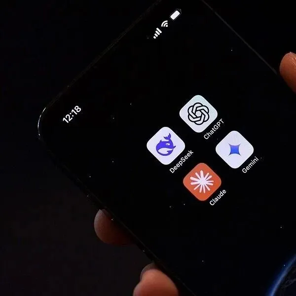 谷歌AI比ChatGPT更爱打差评