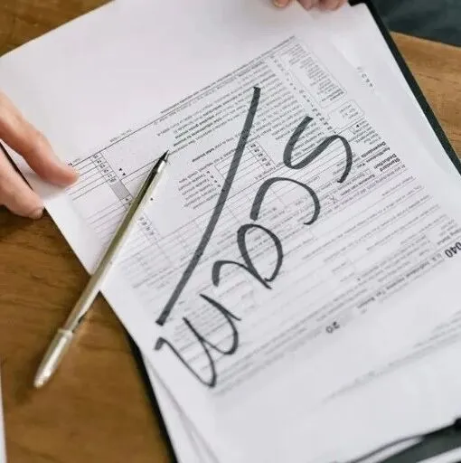 假冒ICE、IRS执法诈骗，维州、马州居民失巨款