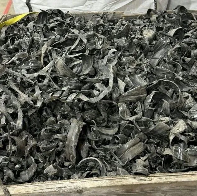 260319-5: 加拿大的HDPE黑管道撕碎