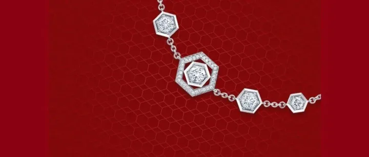 周大福|璀璨入格，自有锋芒