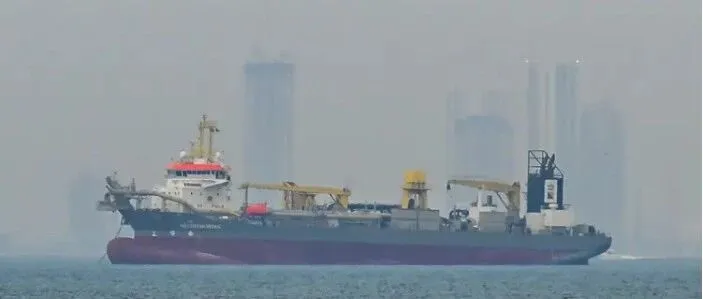 油价飙至 150 美元、海运受阻！新能源类产品出海红利，还扛得住天价运费吗？