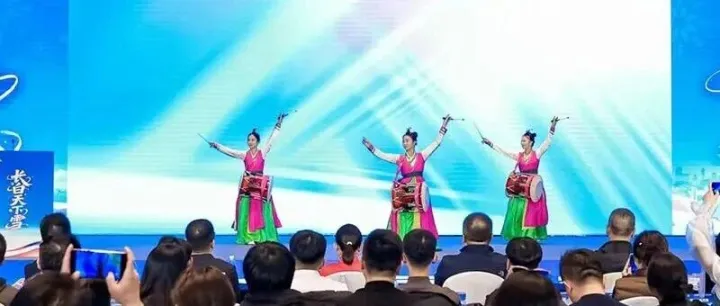 <em>延邊</em>冰雪推介會在京舉辦 北京<em>延邊</em>攜手繪就冰雪文旅新圖景