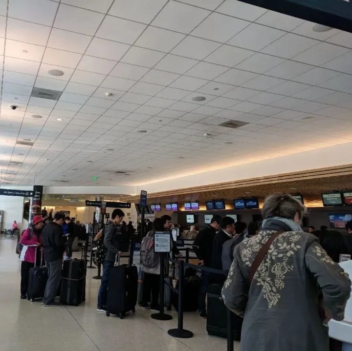 春假出行难题：排队延长、票价上涨