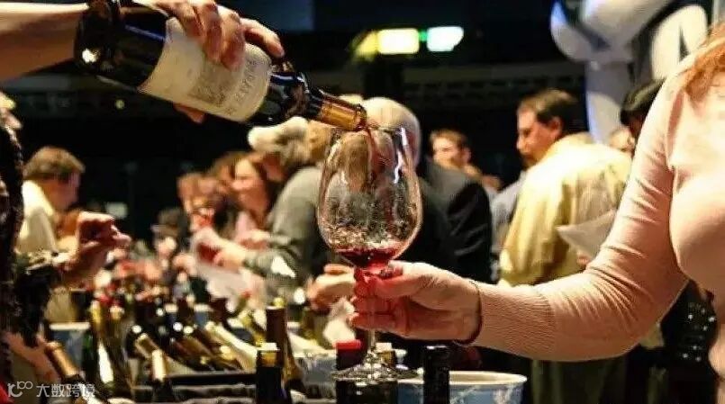 点击查看源网页