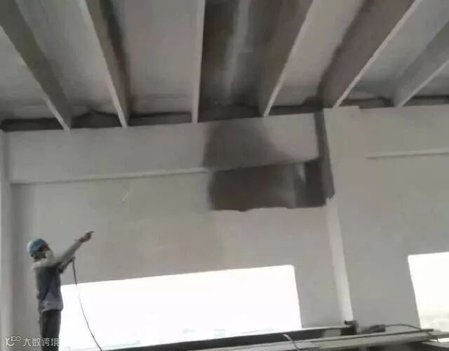 金楚腻子喷涂机