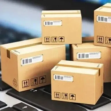 <em>Amazon</em> Becomes Largest US Delivery Company