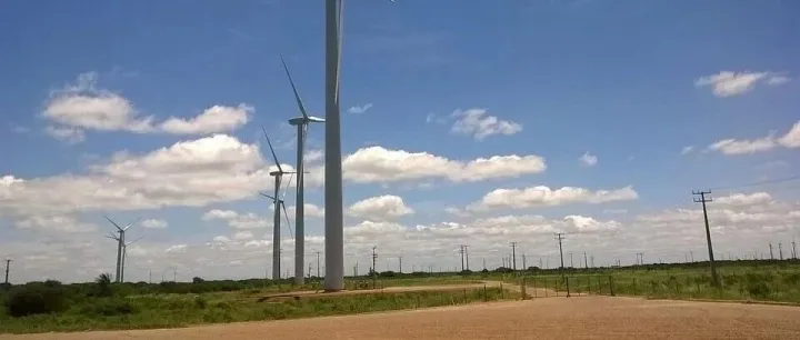 从“背锅侠”到“操盘手”：我在海外血泪教训中悟出的6条职场保命算法