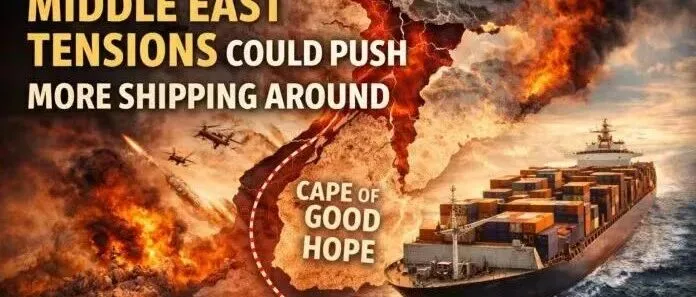 200万美元过霍尔木兹！美伊交火，外贸人被迫买单？