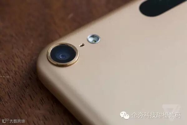 gold-new-<a data-link=