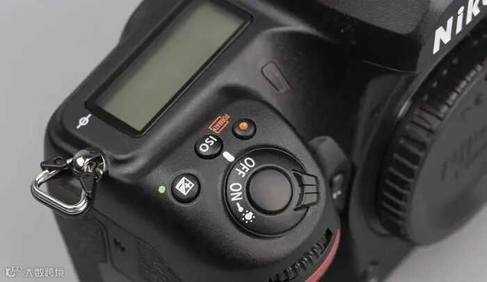 功能强悍的轻盈版D850 尼康D780评测