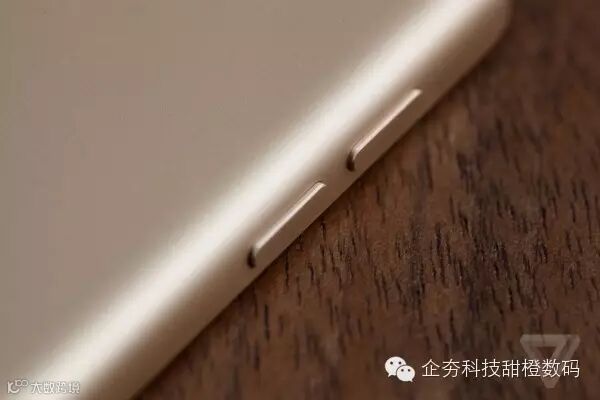 gold-new-<a data-link=