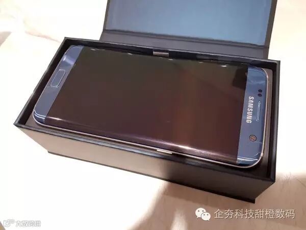 blue-coral-galaxy-s7-edge-unboxing-22.jpg