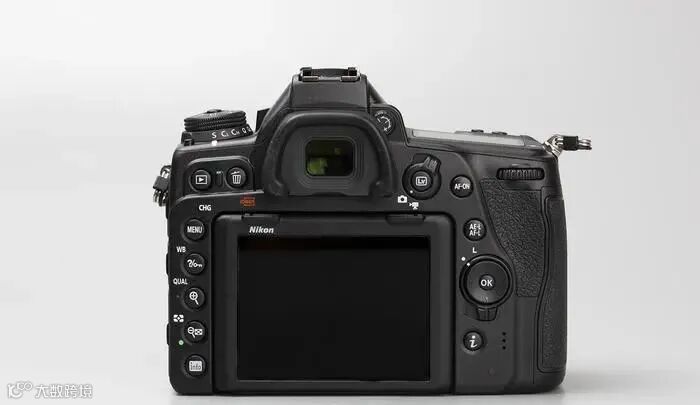功能强悍的轻盈版D850 尼康D780评测