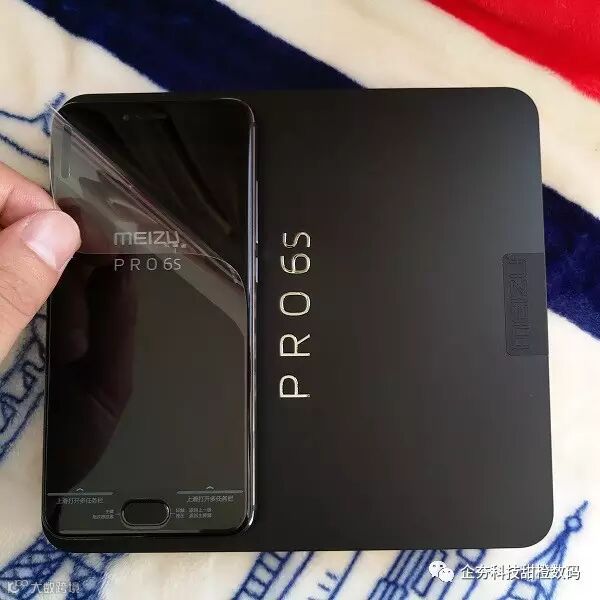 P61104-144443 揭开前膜.jpg