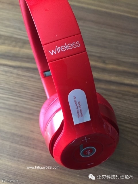 beatssolo2wireless.jpg