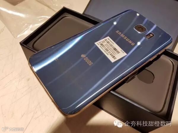 blue-coral-galaxy-s7-edge-unboxing-21.jpg