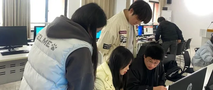 <em>池州</em>职业技术学院与<em>池州</em>跨境电商产业园，跨境电商订单班正式开班！