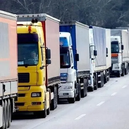 烏茲別克斯坦加強國際汽車運輸管理 國際道路運輸許可更規(guī)范